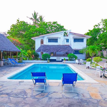 Maasai Resort Mombasa Bagian luar foto