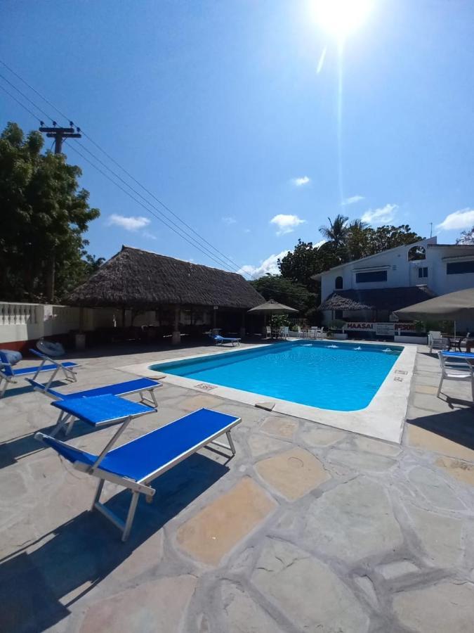 Maasai Resort Mombasa Bagian luar foto
