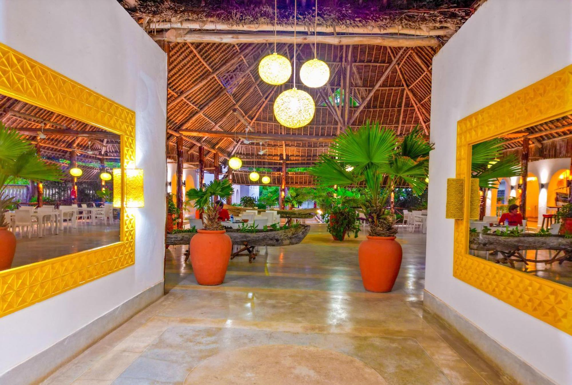 Maasai Resort Mombasa Bagian luar foto