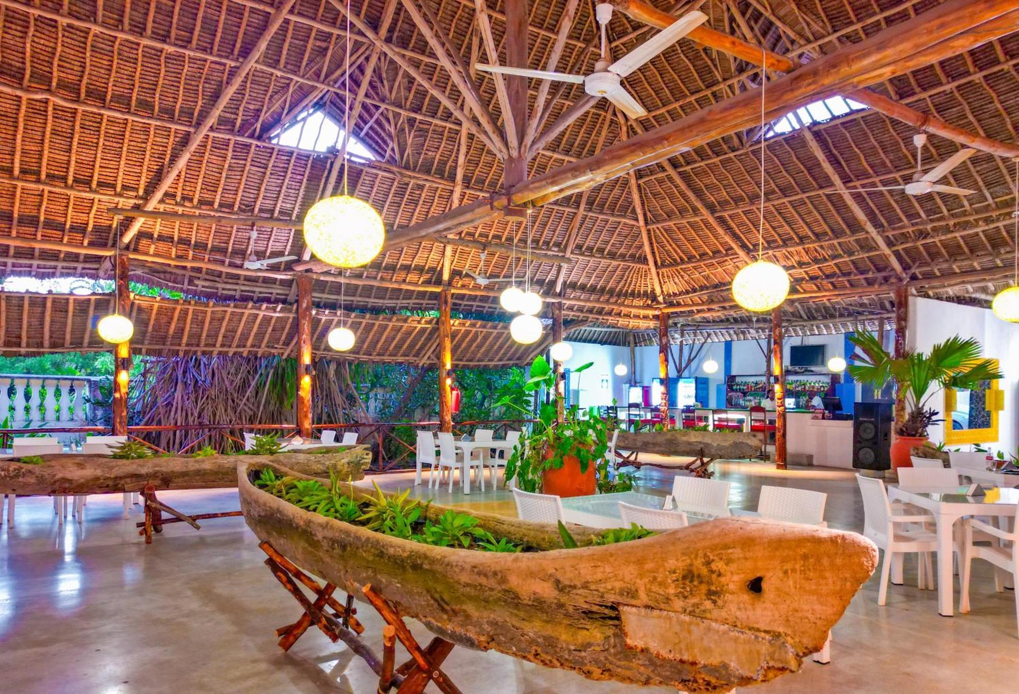 Maasai Resort Mombasa Bagian luar foto