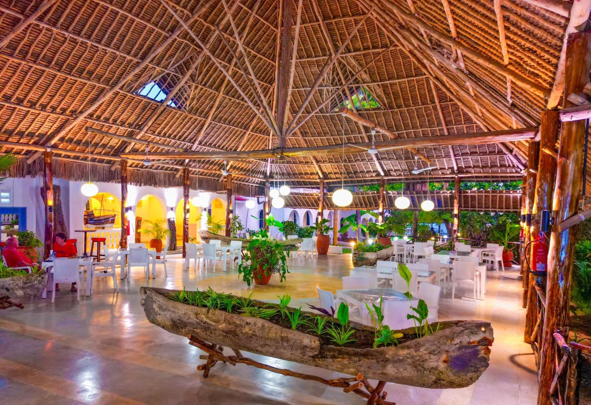 Maasai Resort Mombasa Bagian luar foto